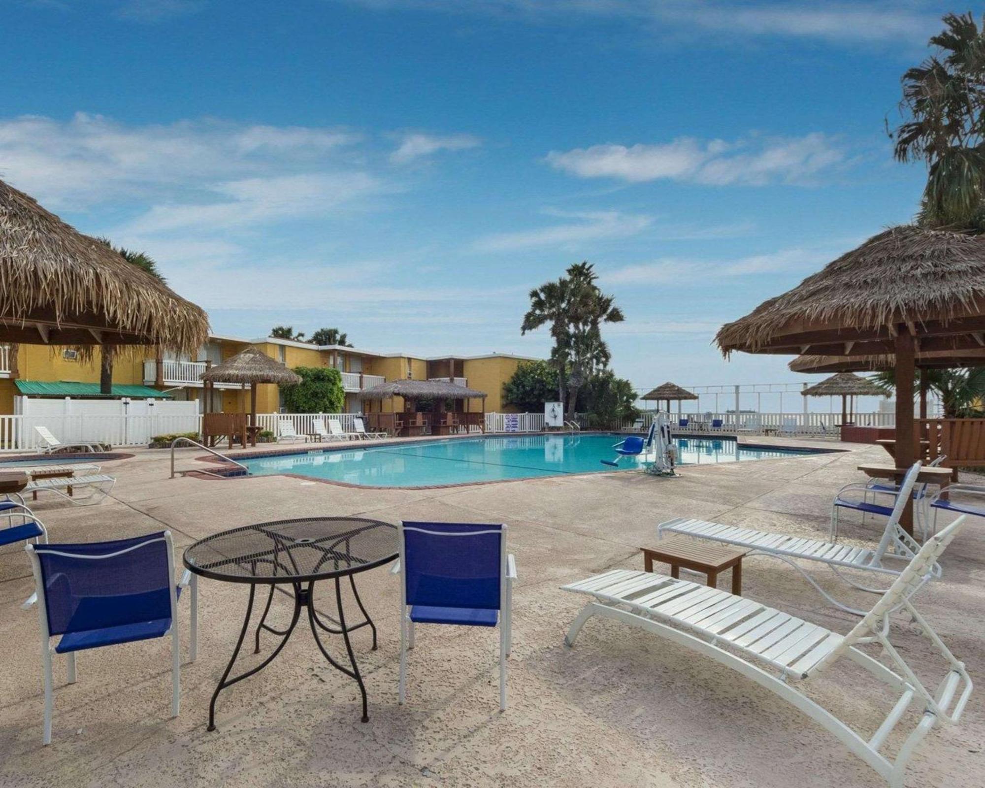 Quality Inn & Suites On The Beach Corpus Christi Exteriör bild
