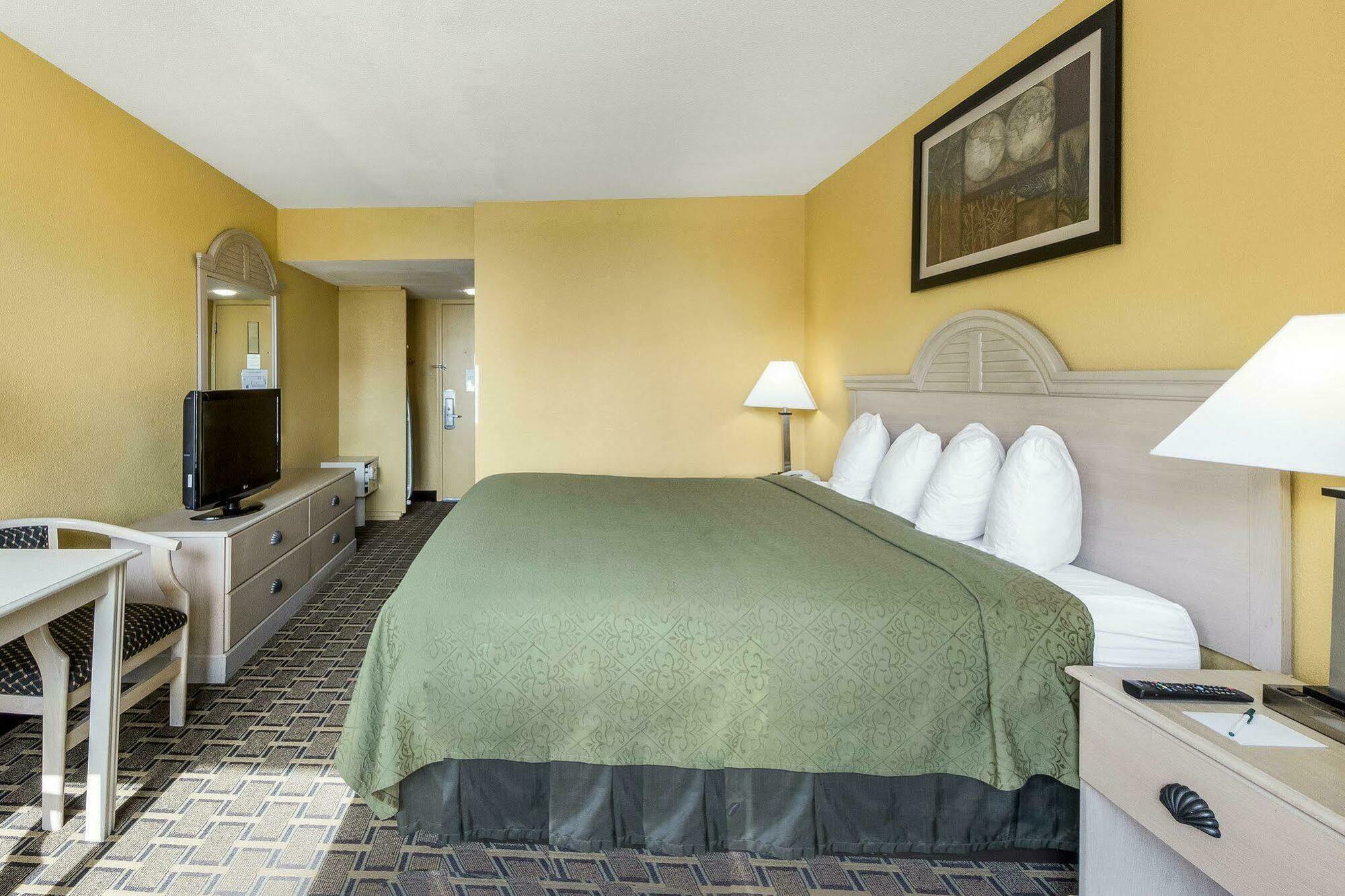 Quality Inn & Suites On The Beach Corpus Christi Exteriör bild